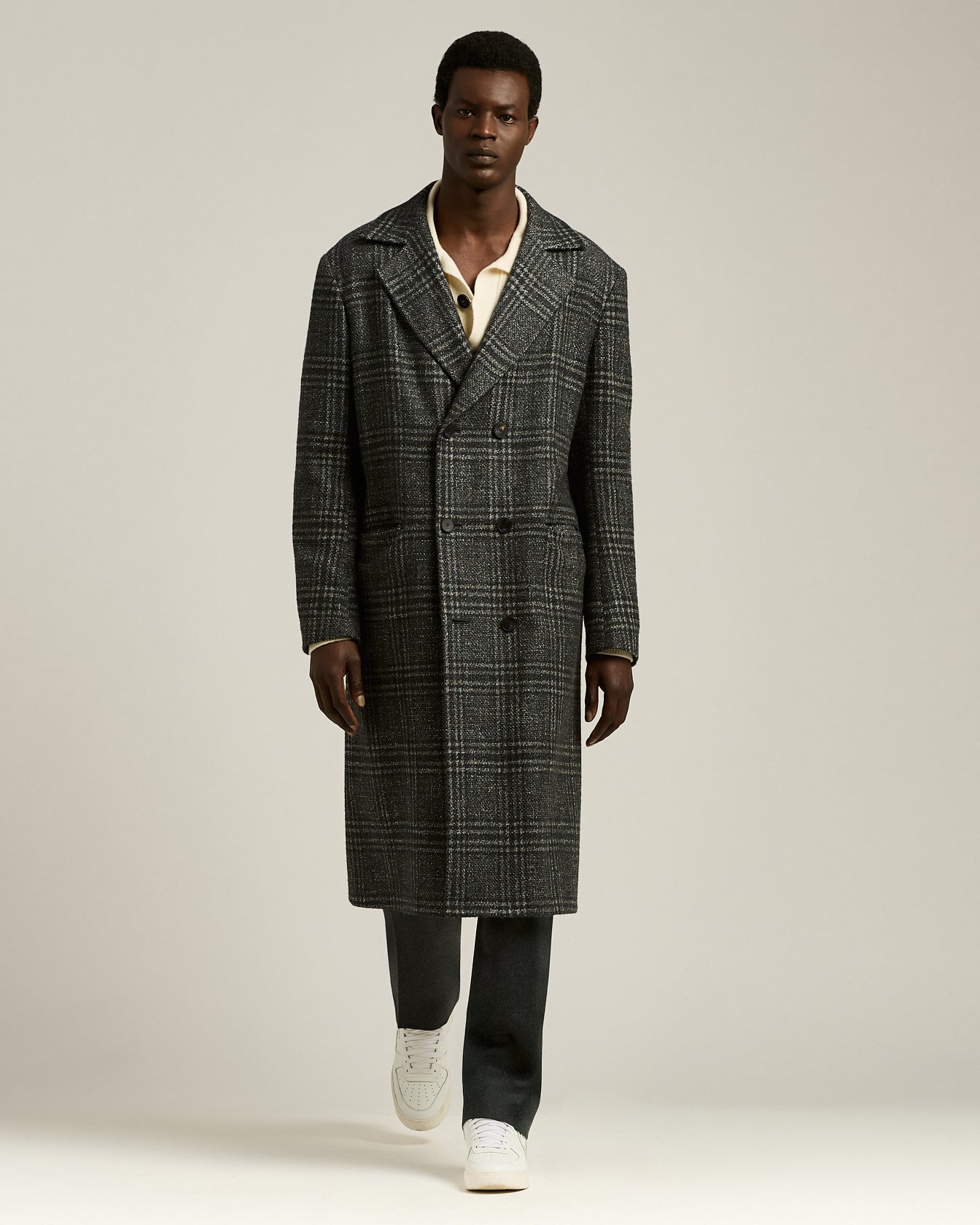 Kiton Zweireiher Mantel Wolle Kaschmir Seide Gr. 50