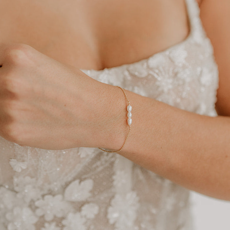 Perlenbräute Armbänder Amelie Armband Gold Süsswasserperle
