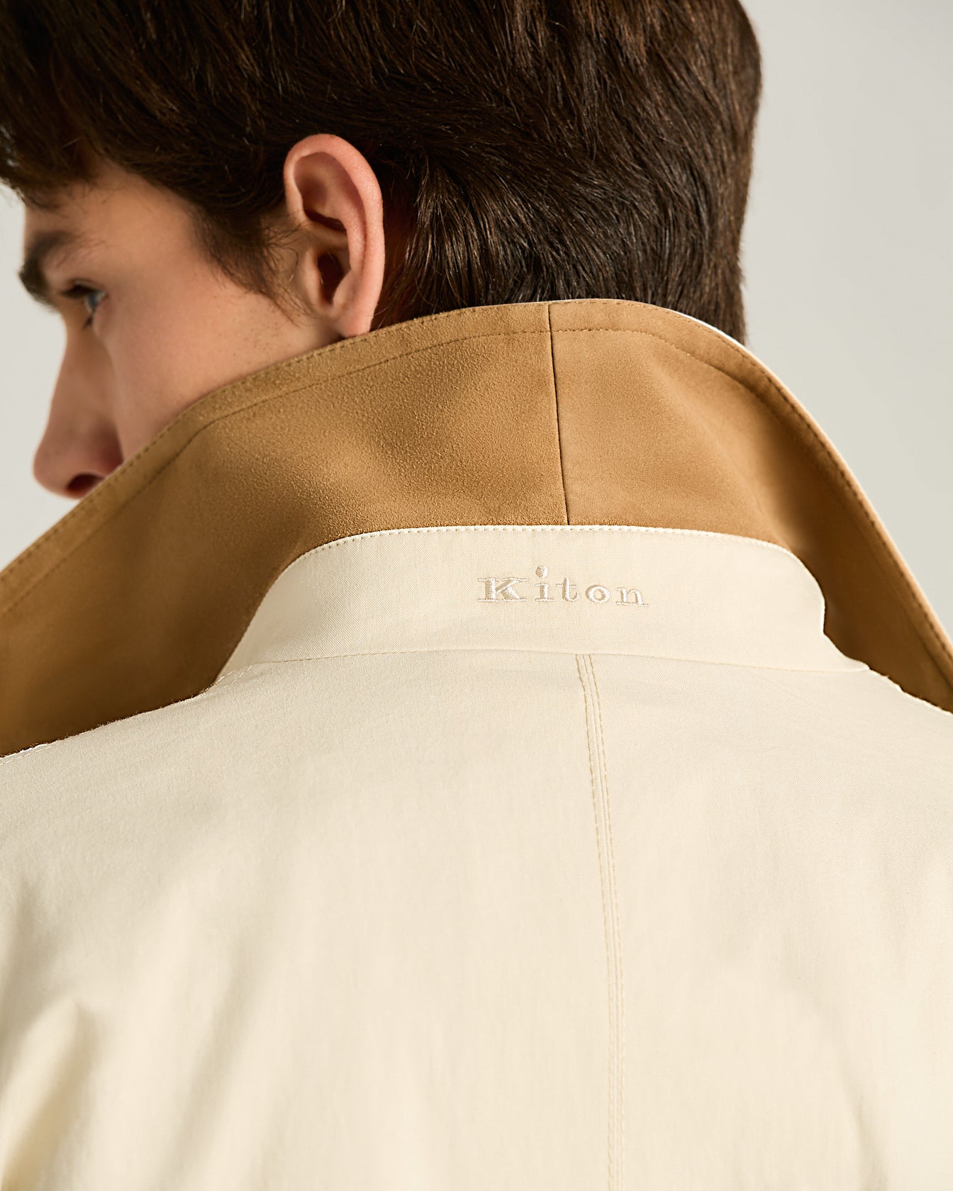 Kiton Trenchcoat Mantel Beige Größe 50