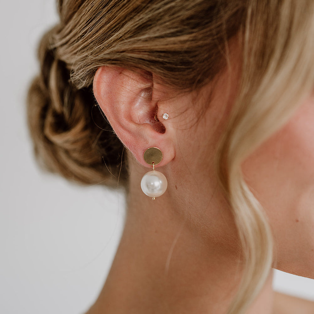 Perlenbräute Hedi klein Ohrringe Gold 14mm Perle