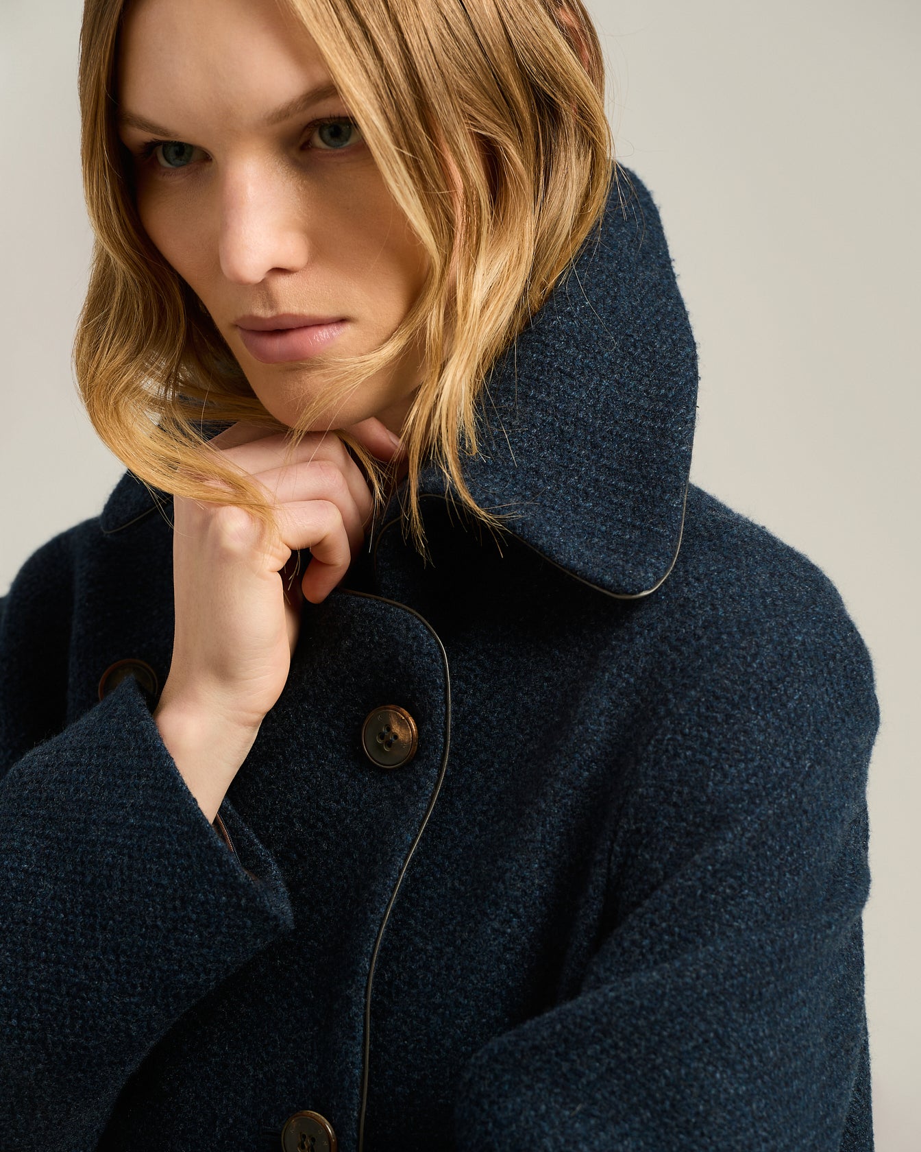 Kiton Blue Cashmere Peacoat Mantel Blau 40