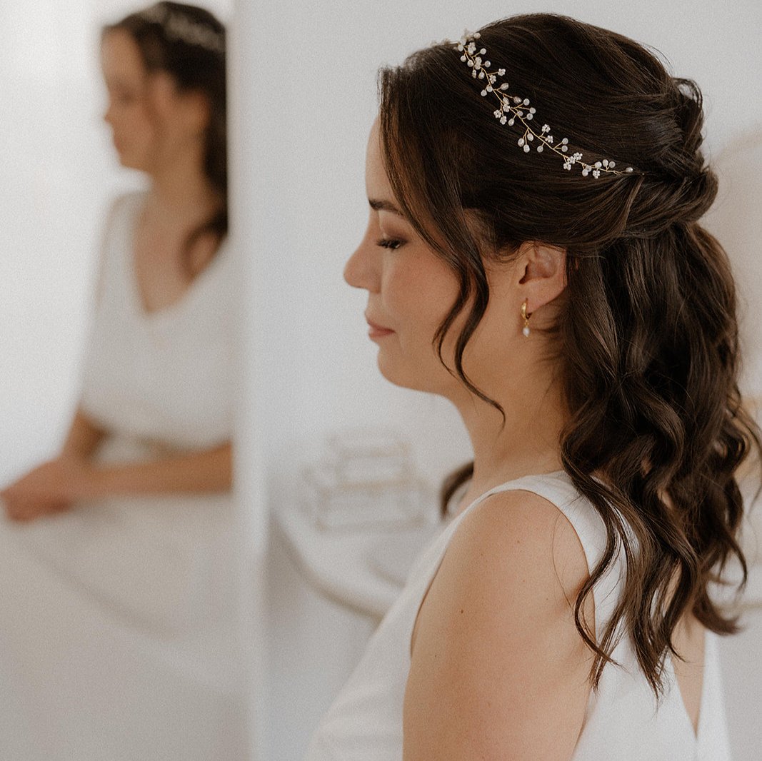 Perlenbräute Susi Brauthaarschmuck Headpiece Gold Perlen 37cm