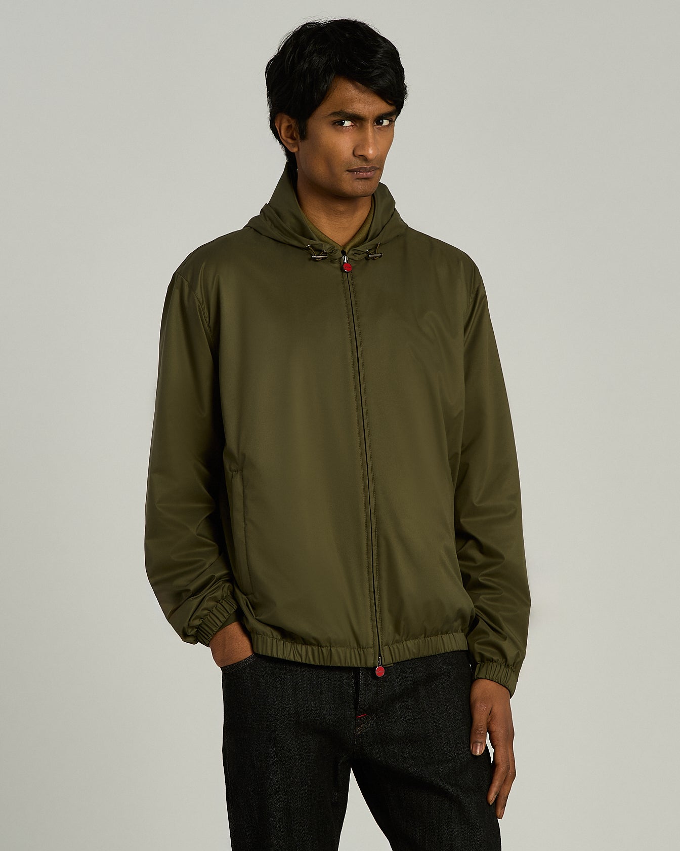 Kiton Outerwear Green Technical Jacke Kapuze Gr.50