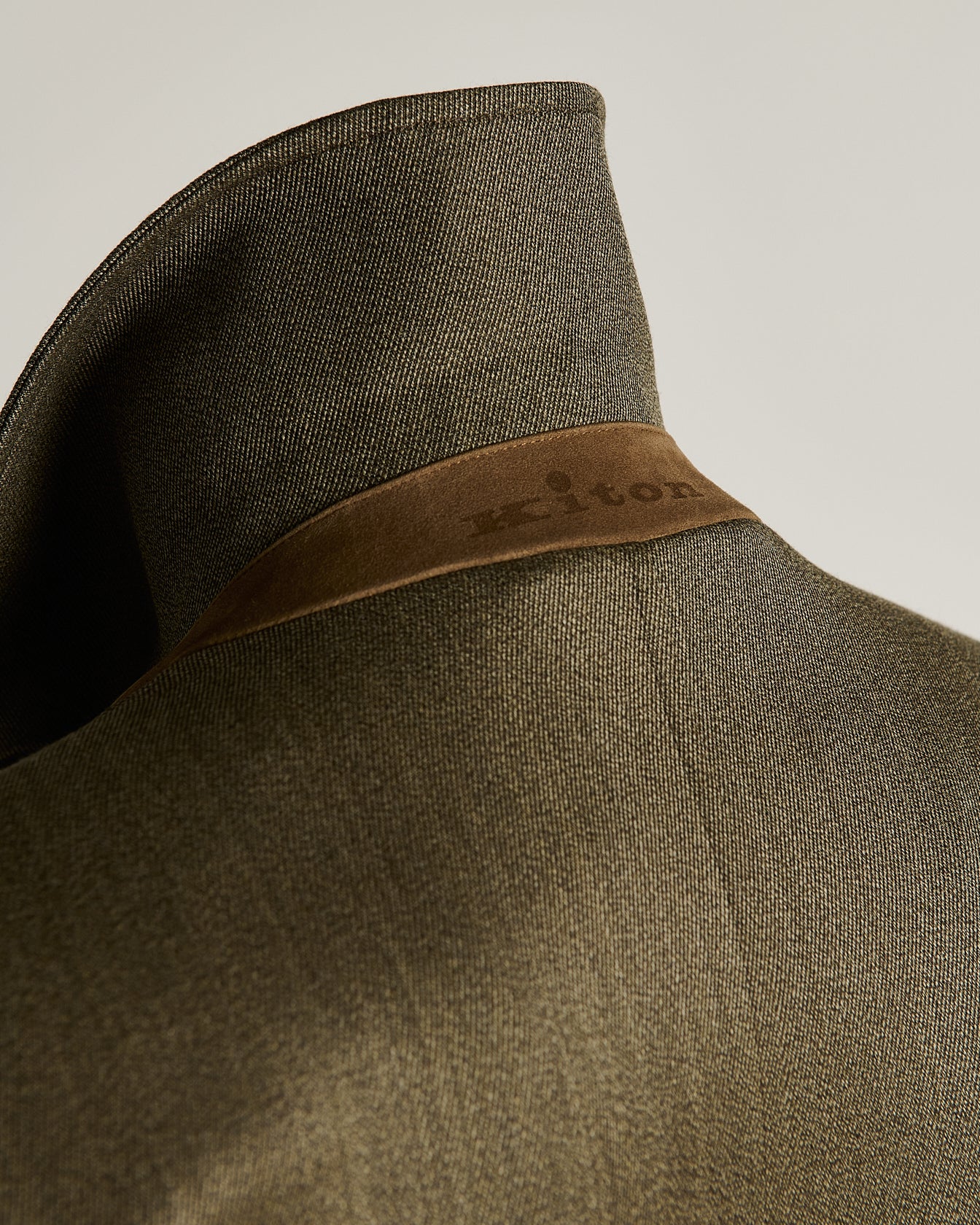 Kiton Outerwear Virgin Wool Mantel Taupe Gr. 50 leicht