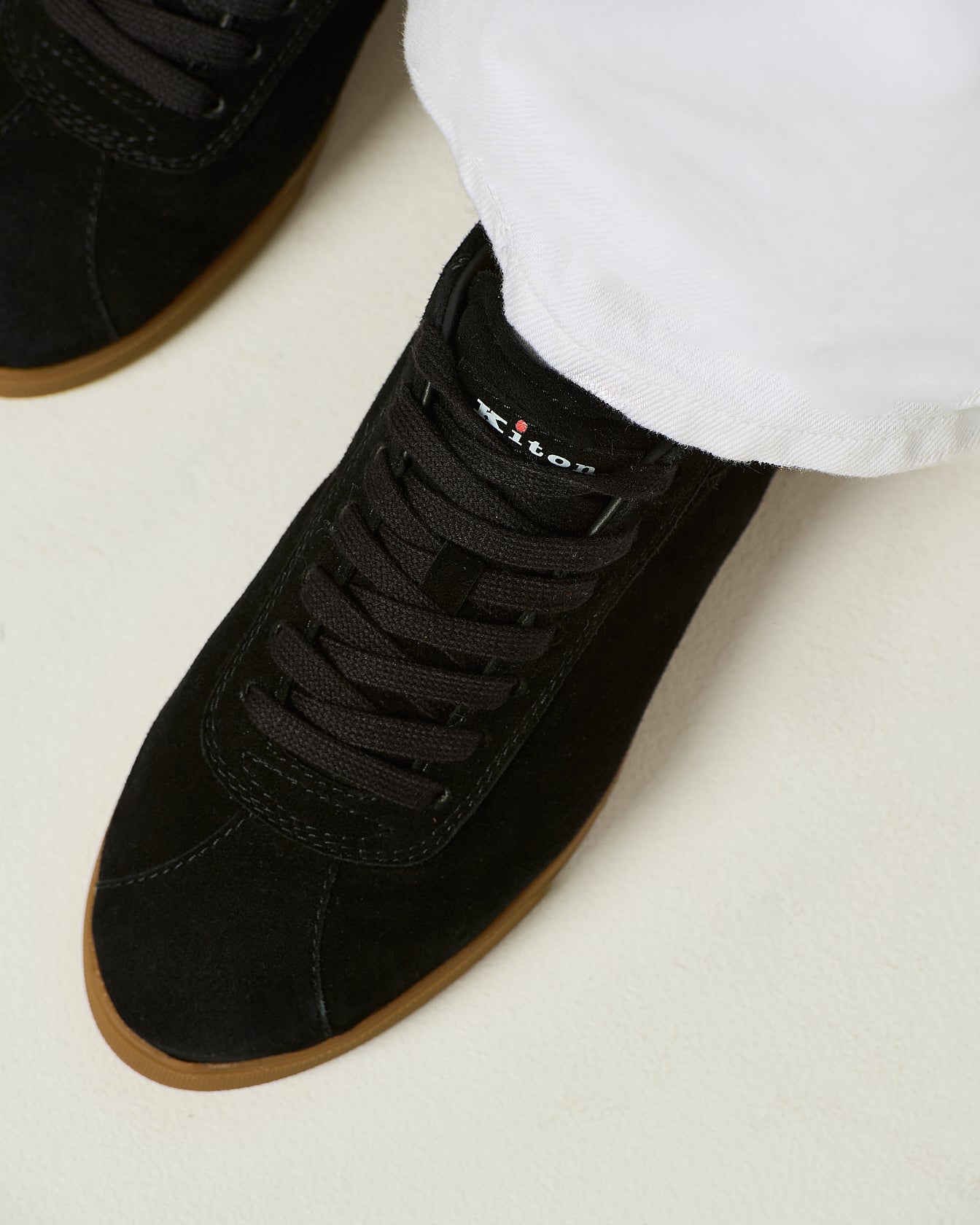 Kiton Sneaker Ziegen-Wildleder schwarz Gr.40 flach