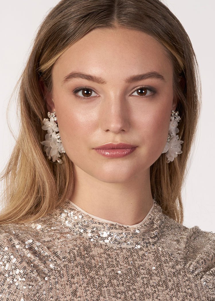 Elizabeth Bower Fabrique Chandelier Ohrringe Rhodium Ivory