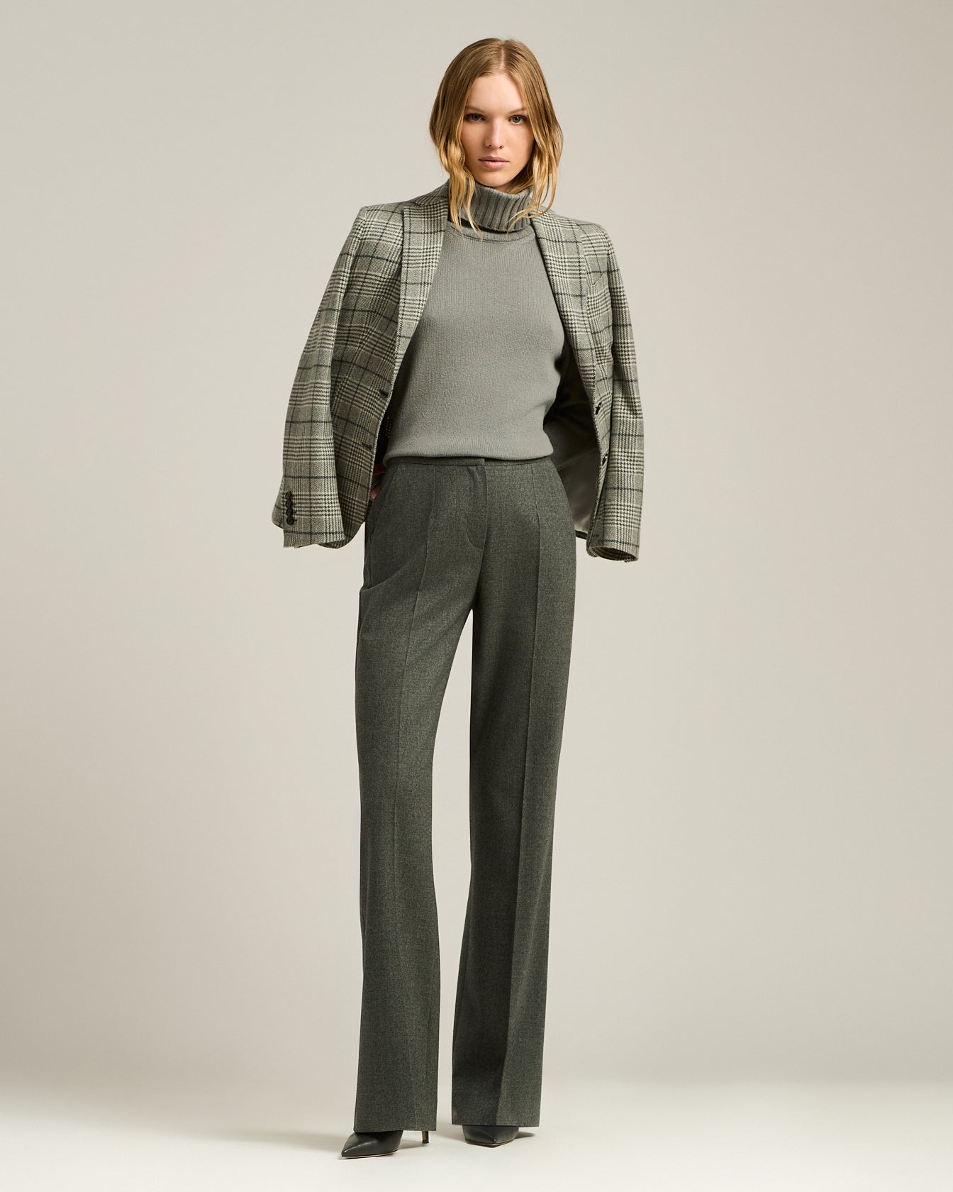 Kiton Trousers Stoffhose grau Gr. 44 Virgin-Wolle Wide-Leg