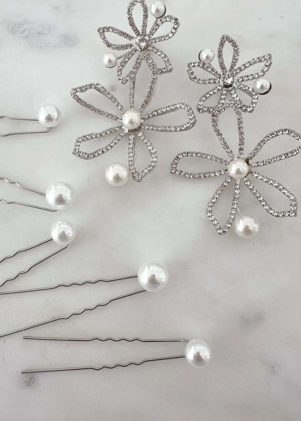 Elizabeth Bower Floral Pearl Statement Set Schmuckset Rhodium