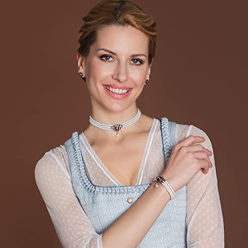 Alpenflüstern DAHEIM Hedwig DAB058 Perlenarmband creme-weiß 3-reihig