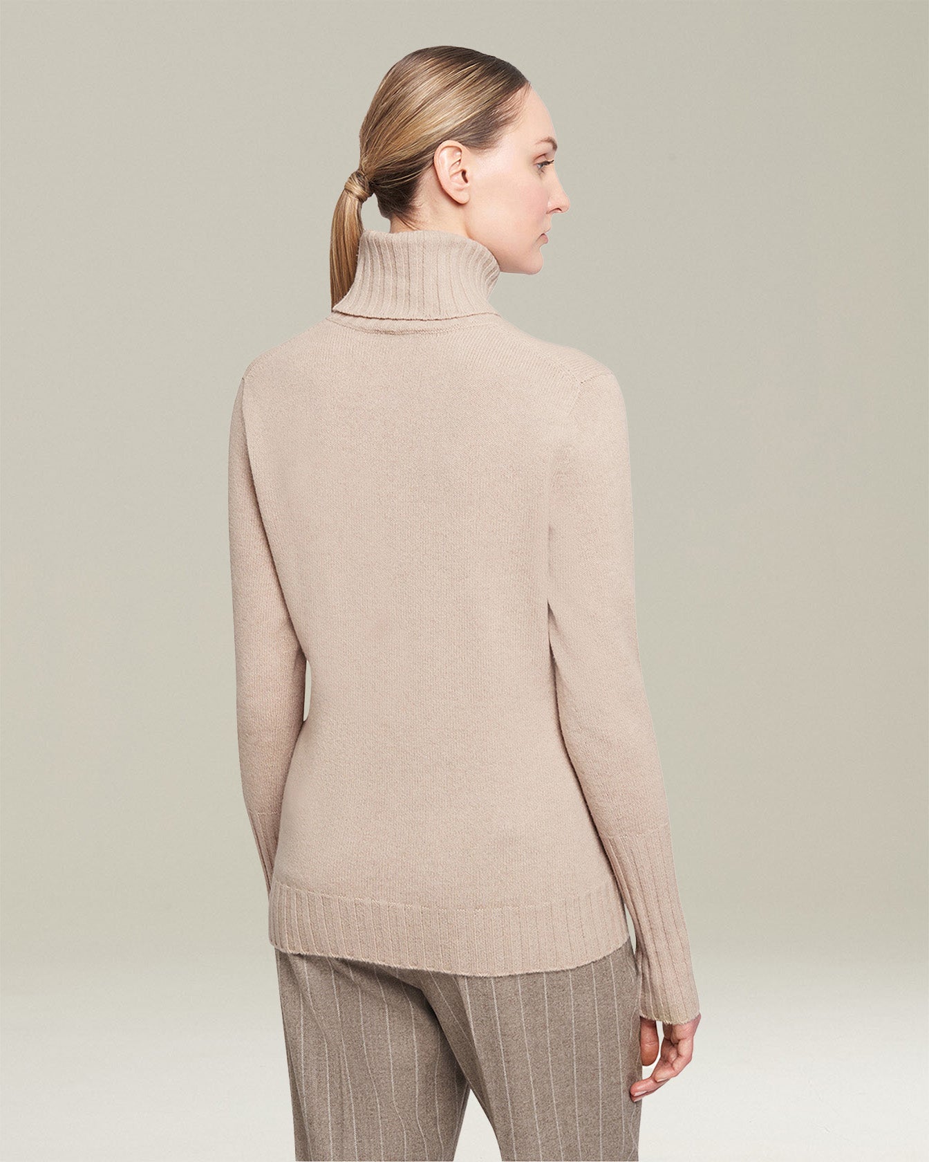 Kiton High Neck Kaschmir Pullover Beige Gr. 40 Rollkragen