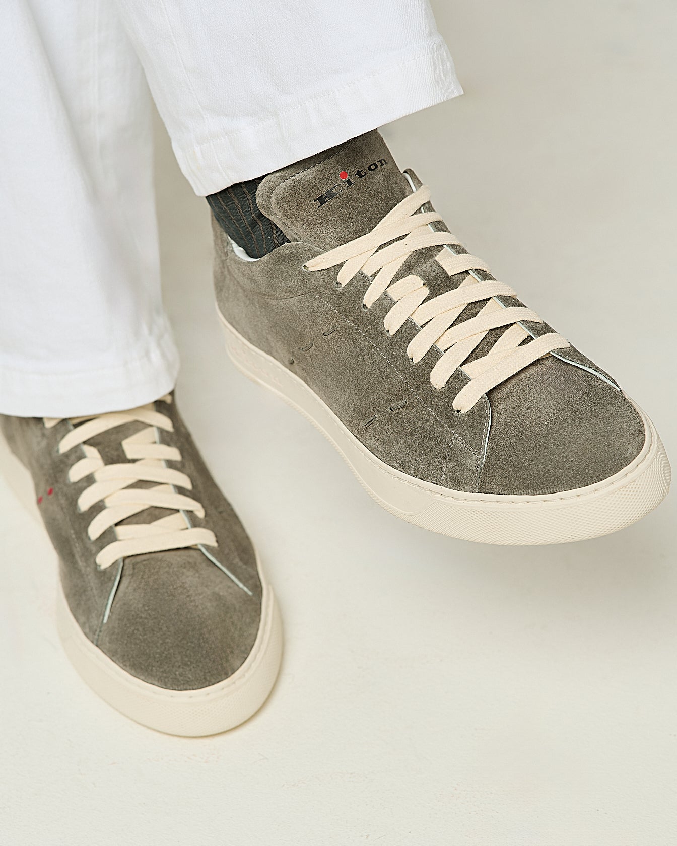 Kiton Shoes Gray Suede Sneakers Sneaker Grau Kontrastnaht
