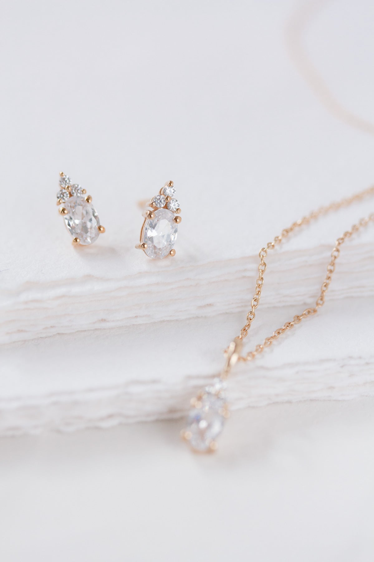 Juvelan Dazzling Beauty Ohrstecker Kristall Silber