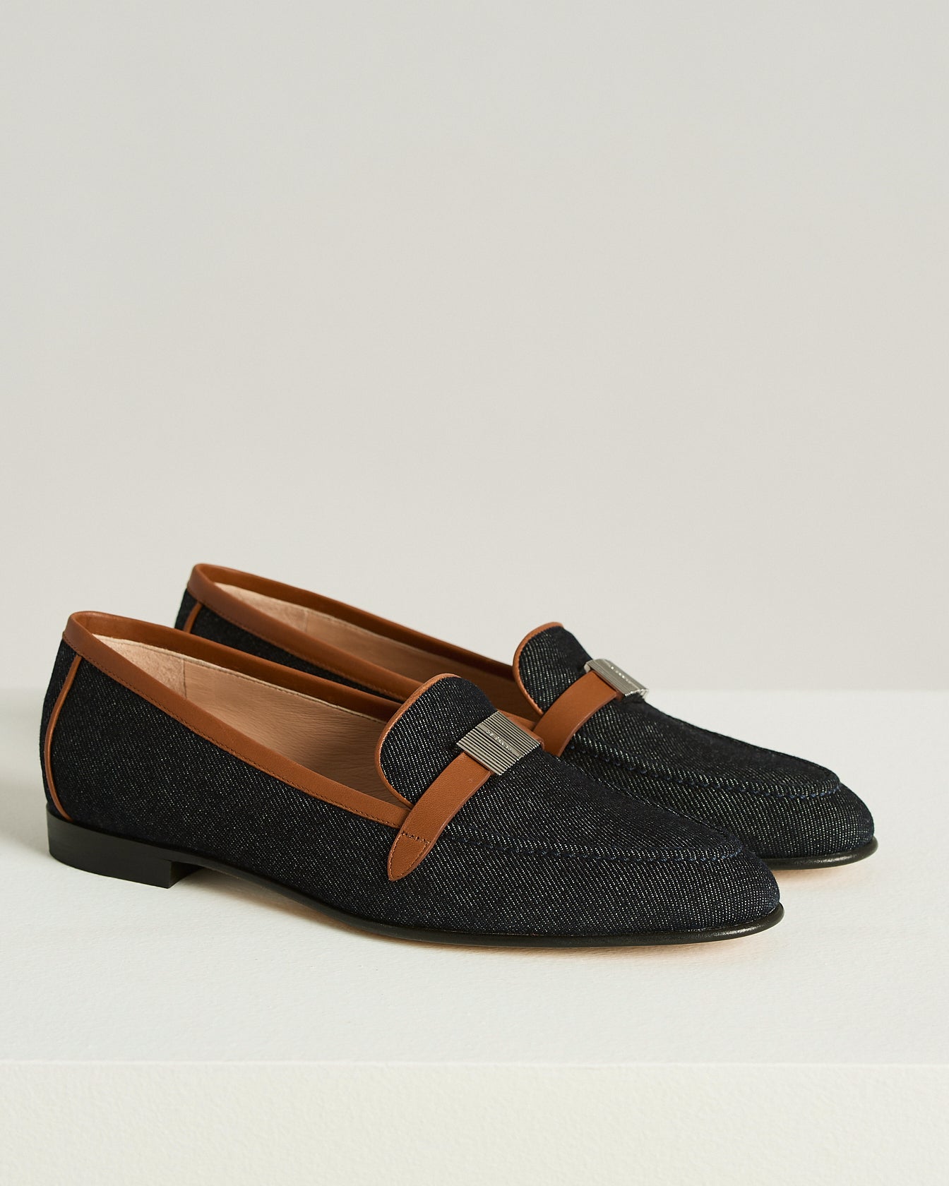 Kiton Loafer Denim-Kalbsleder Slipper blau Gr. 39