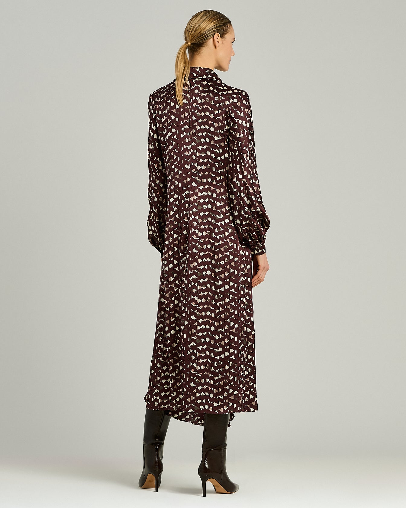 Kiton Dresses Bordeaux Seidenkleid Gr. 40 mit Print