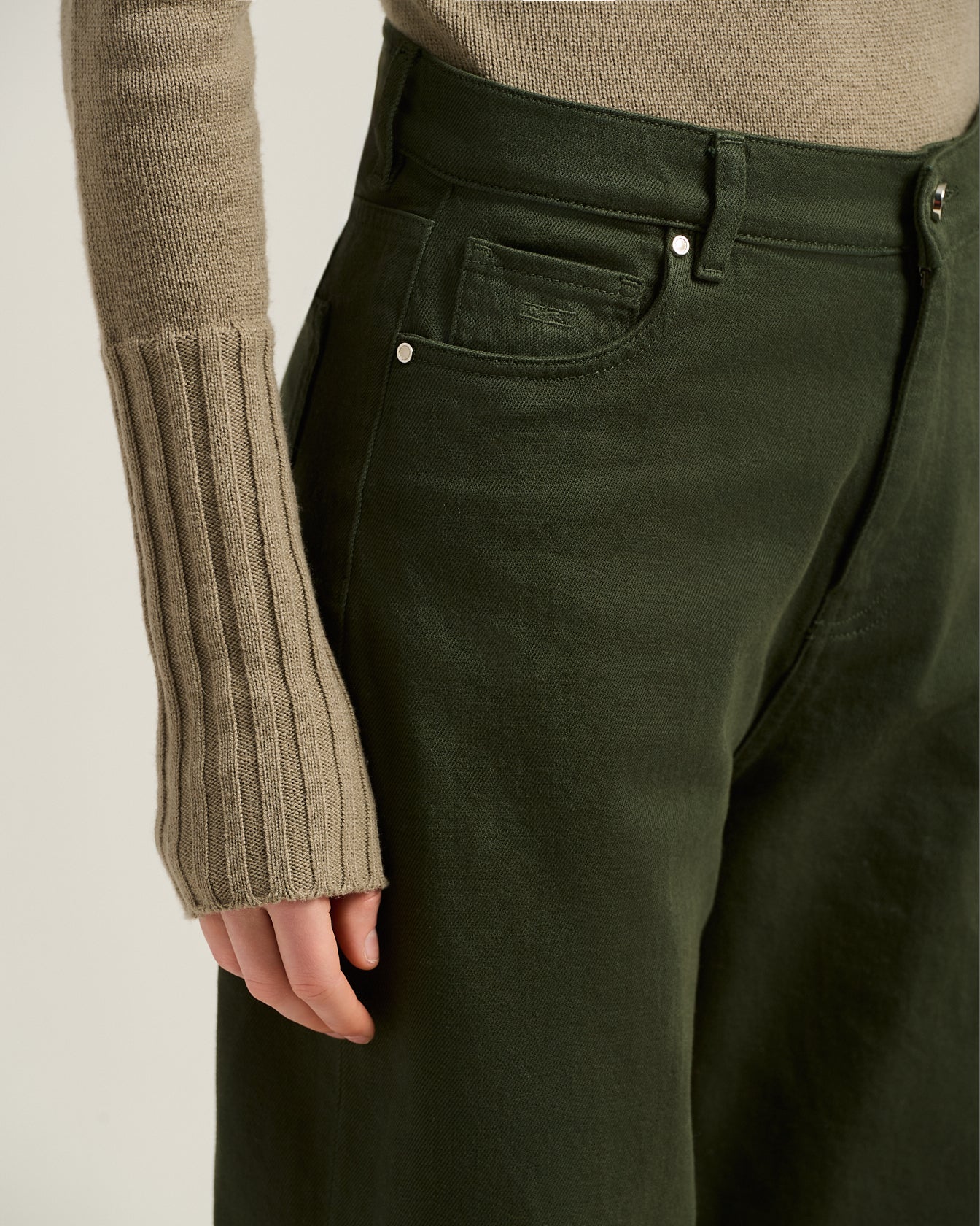 Kiton Trousers Stretch Baumwollhose Damen dunkelgrün elastisch