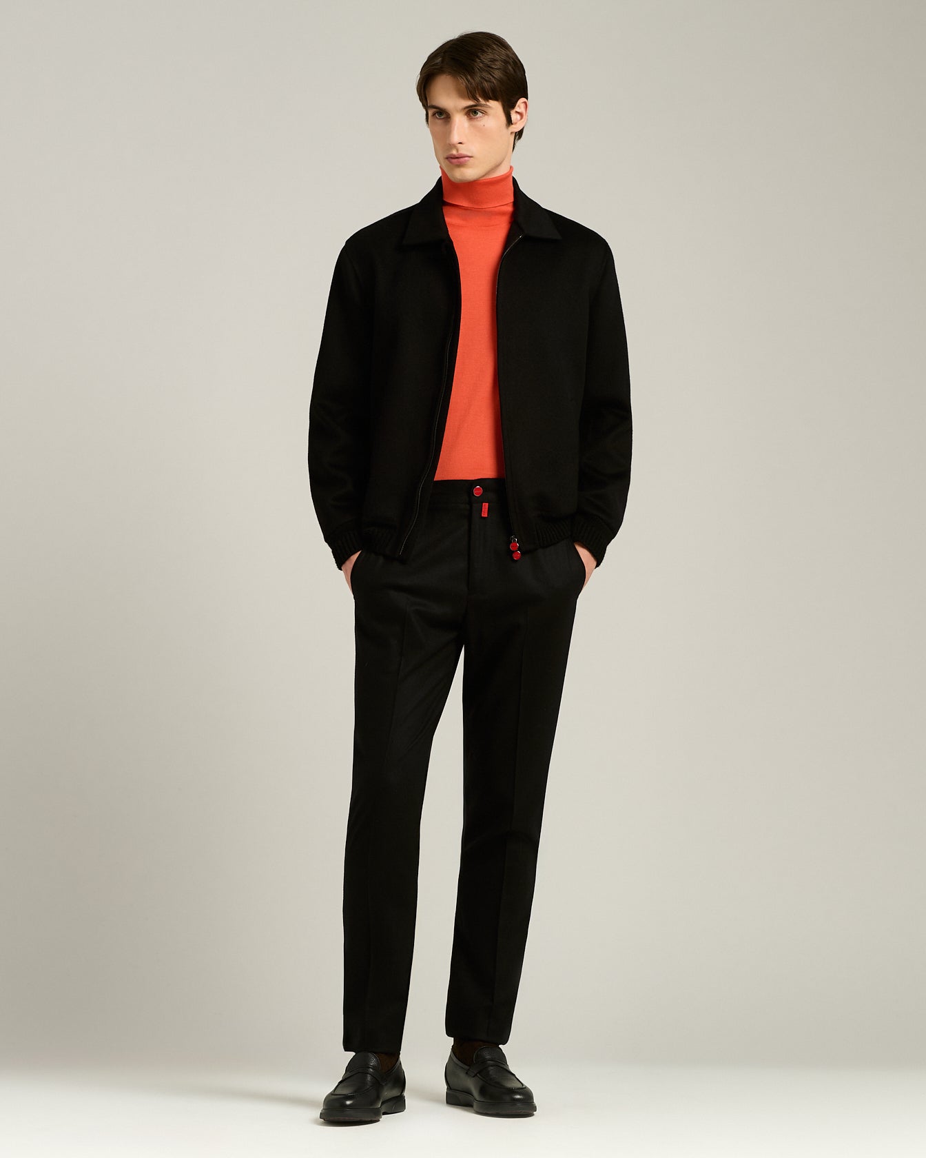 Kiton Trousers Black Wool Comfort Hose Schwarz Elastikbund