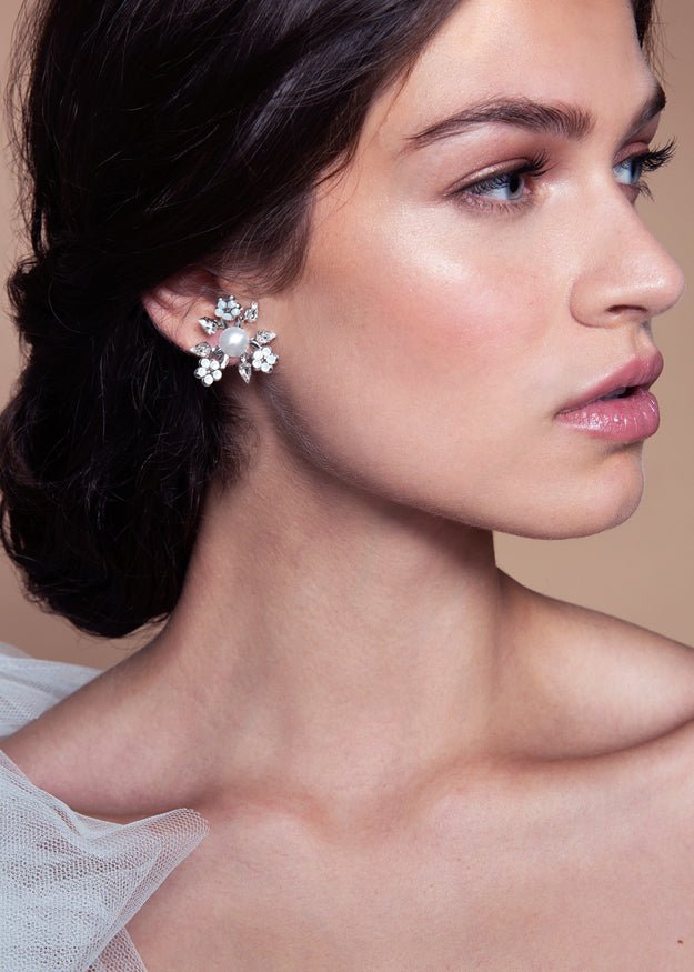 Elizabeth Bower Sakura Pearlette Ohrstecker Rhodium Opal 25mm