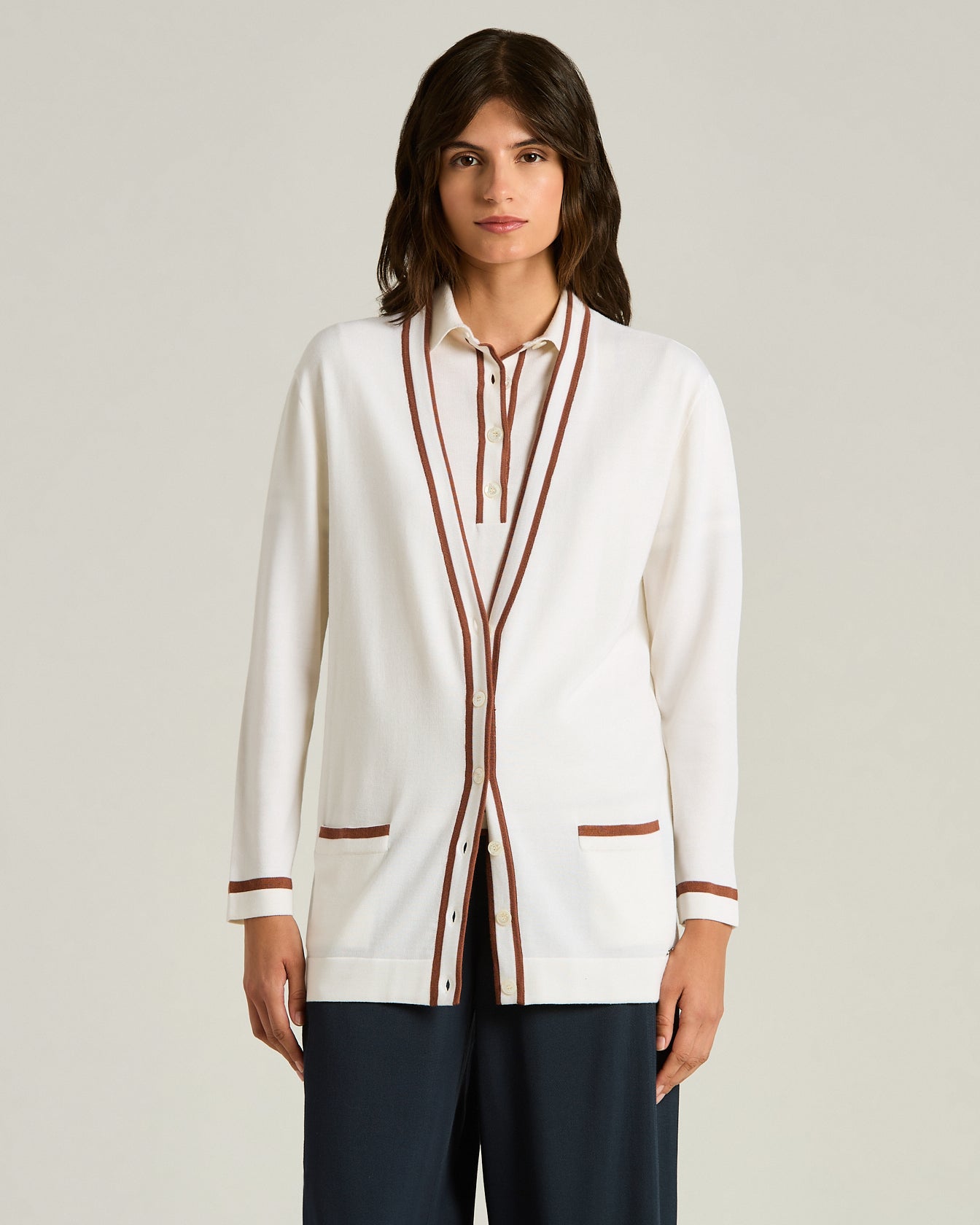 Kiton Knitwear Cardigan Wolle Weiß Haselnuss Damen