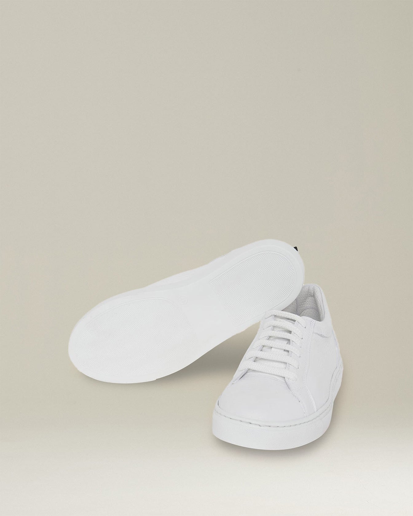 Kiton Shoes Sneakers Deerskin Sneaker Weiß Hirschleder