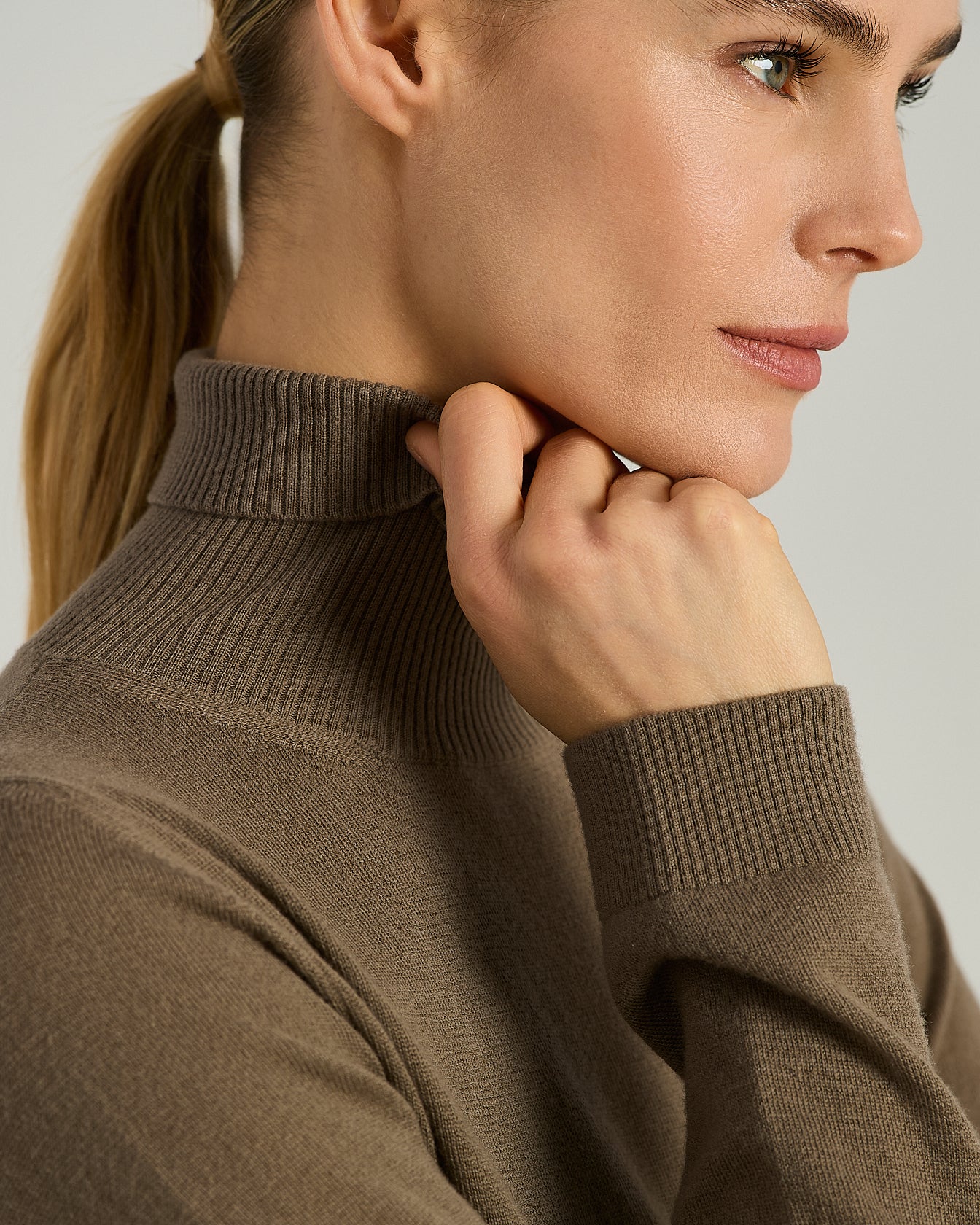 Kiton Knitwear Taupe Cashmere Rollkragenpullover Kaschmir