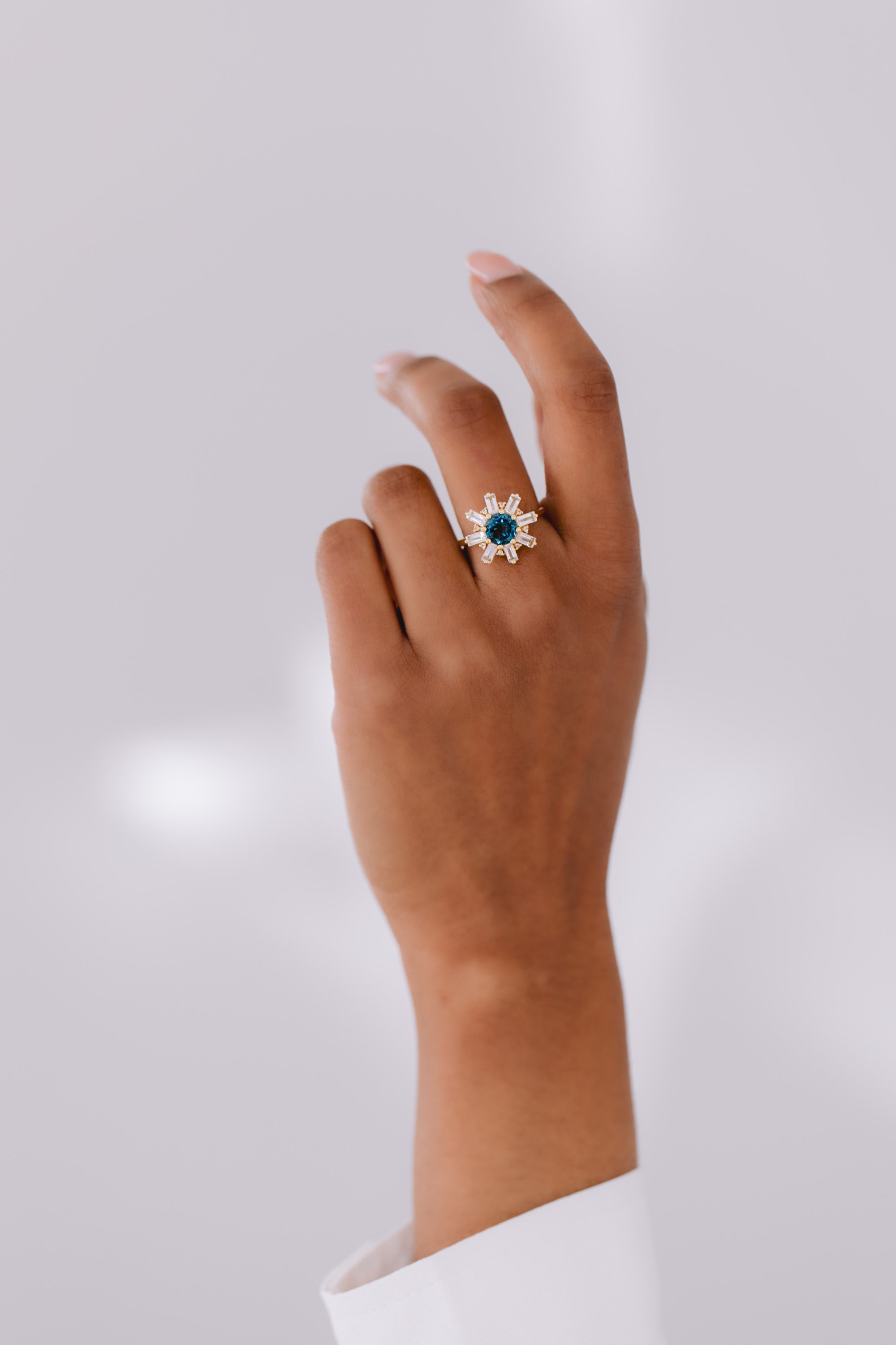 Juvelan Marrakesh Statement Ring London Blue Topas 54