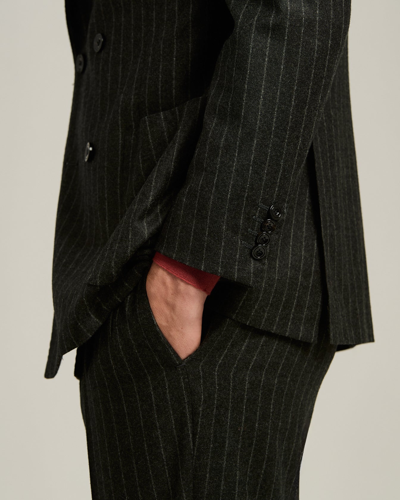 Kiton Zweireiher Anzug Nadelstreifen grau Gr.50