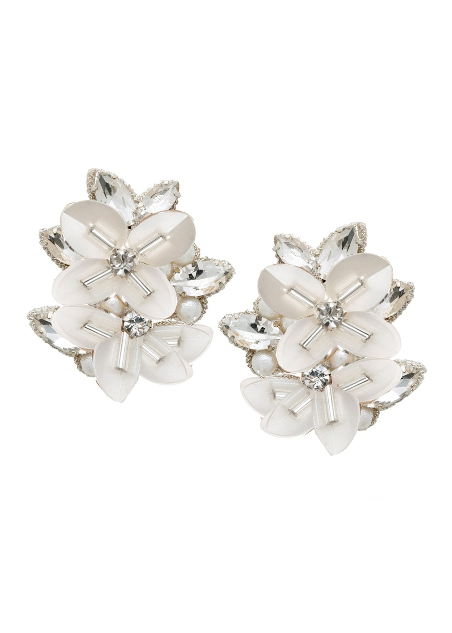 Elizabeth Bower Francine Cluster Ohrstecker Pearl Blumen