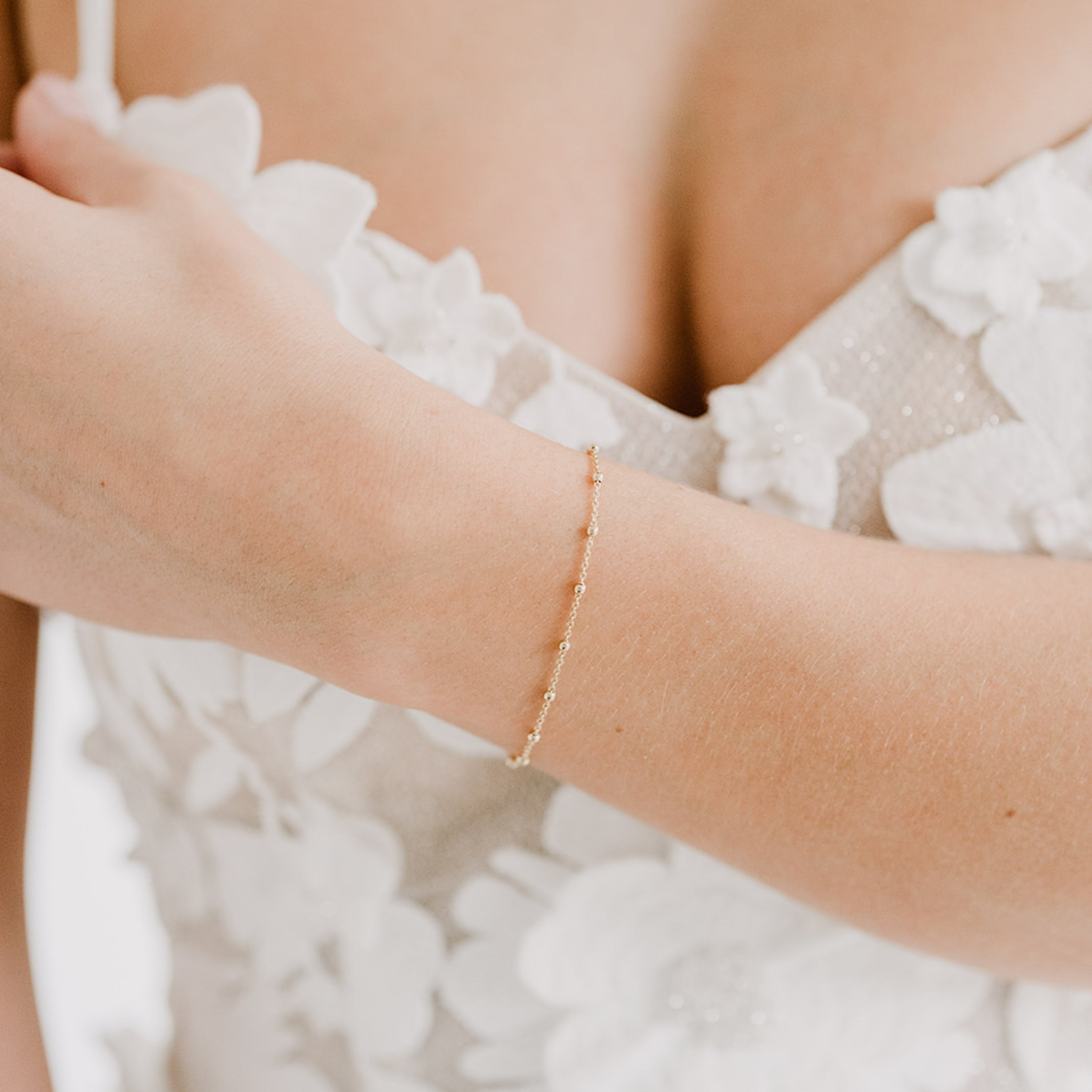 Perlenbräute Kaya Brautarmband Gold schlicht 17-20cm