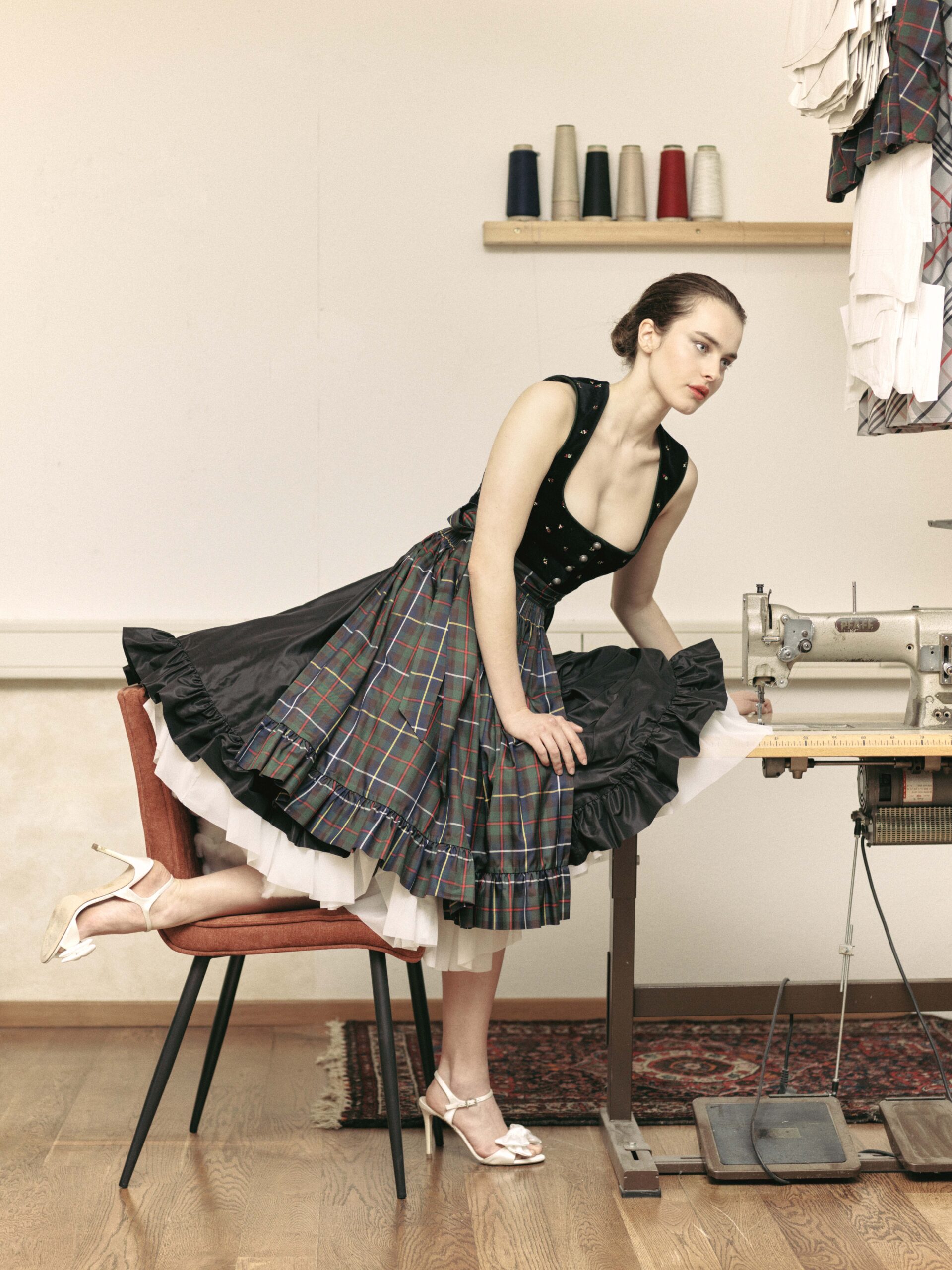 Rettl Kärntner Damen Dirndl lang grün 95 cm