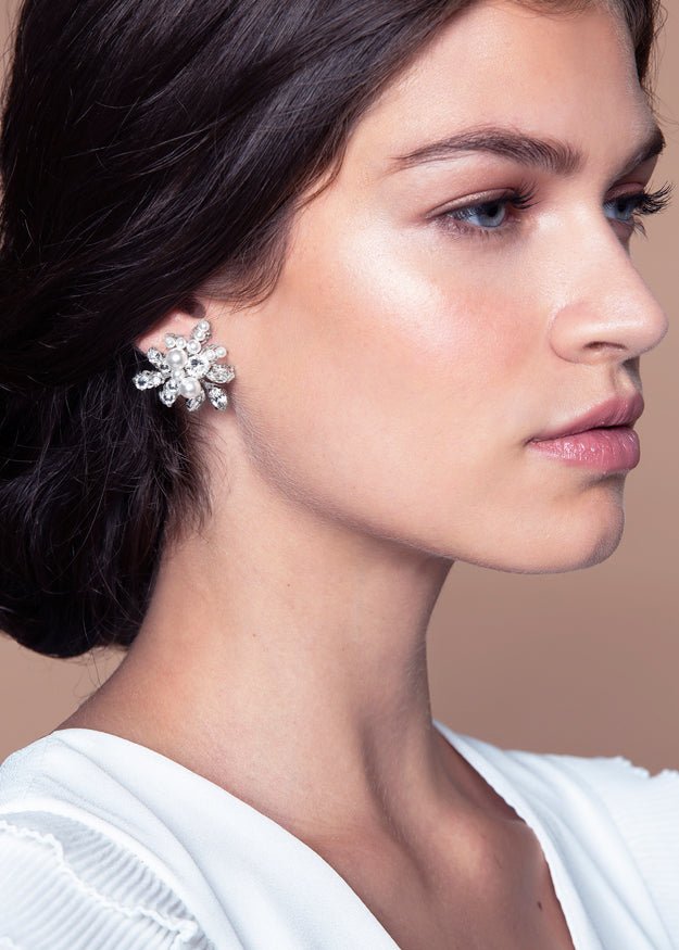 Elizabeth Bower Corsage Cluster Ohrstecker Gold Clip 30 mm