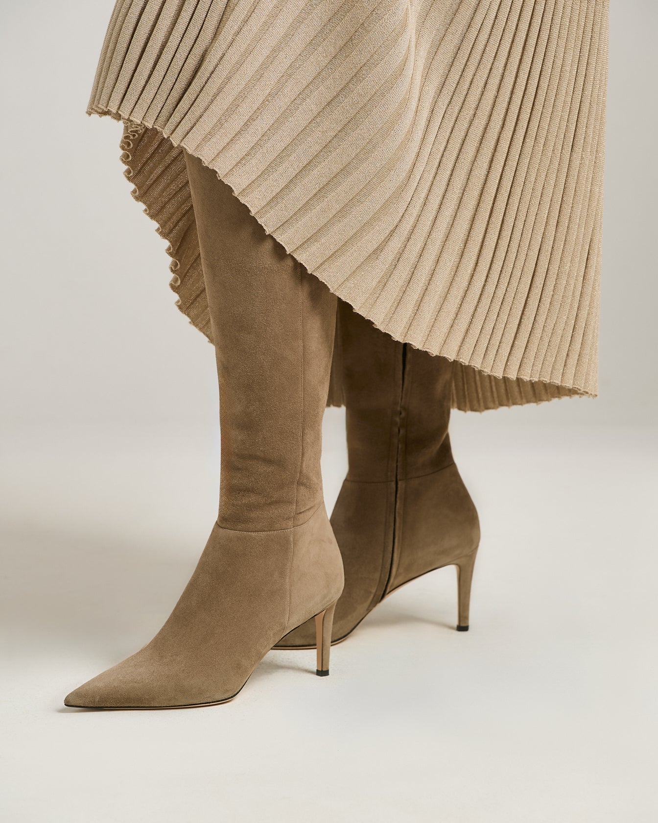 Kiton Shoes Beige Kid Suede Stiefel 38 Stiletto