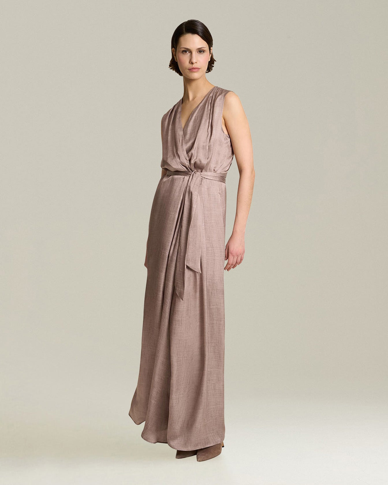 Kiton Dresses Seidenkleid lang mit Gürtel