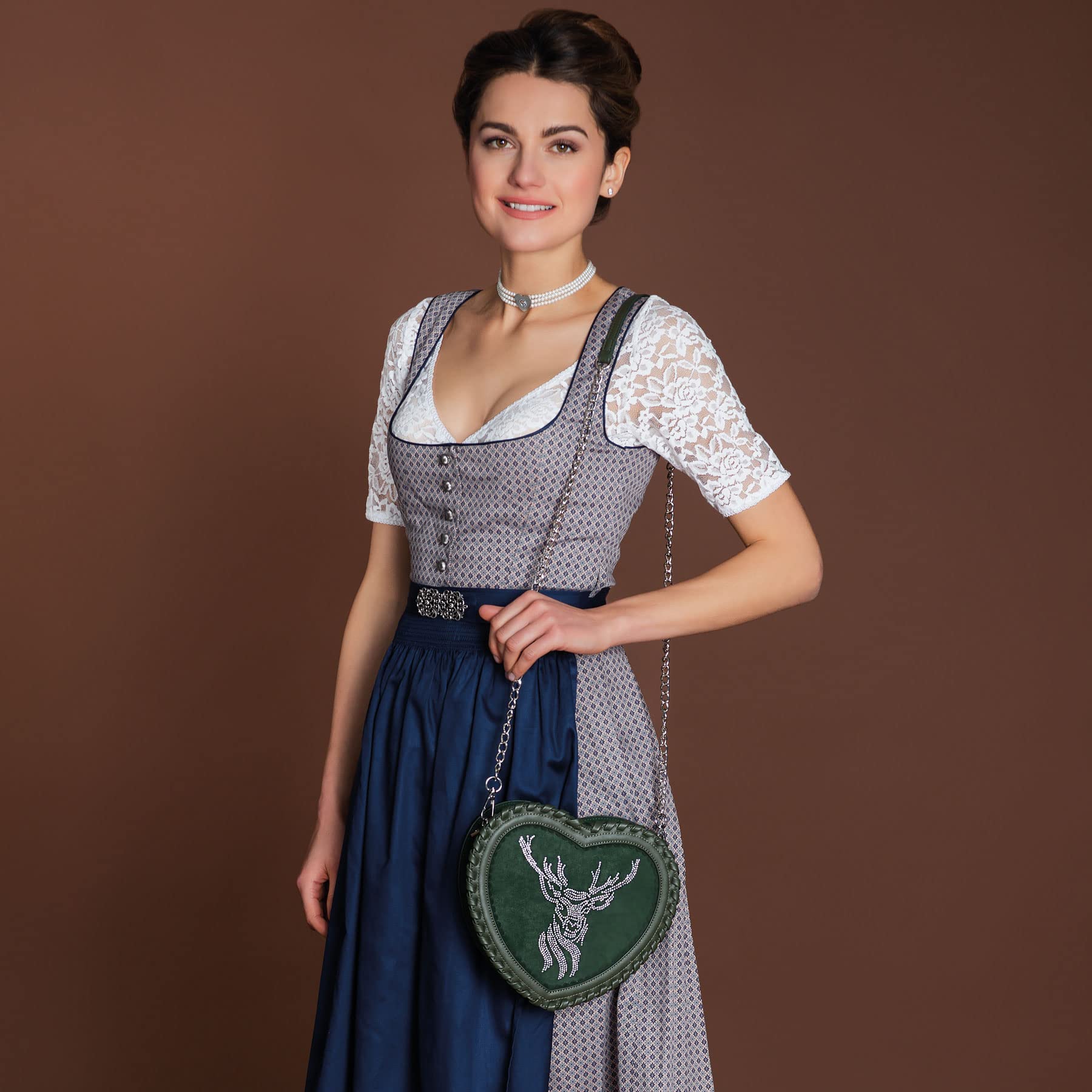 Alpenflüstern DAHEIM DTA096 Herzhandtasche Strasshirsch