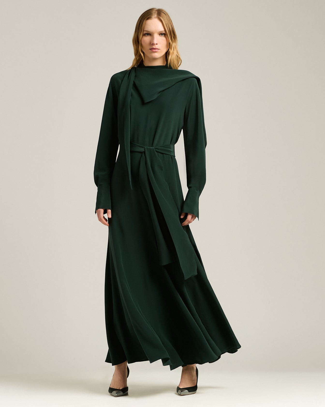 Kiton Dresses Pine Green Seidenkleid 40 Drapiert Lang