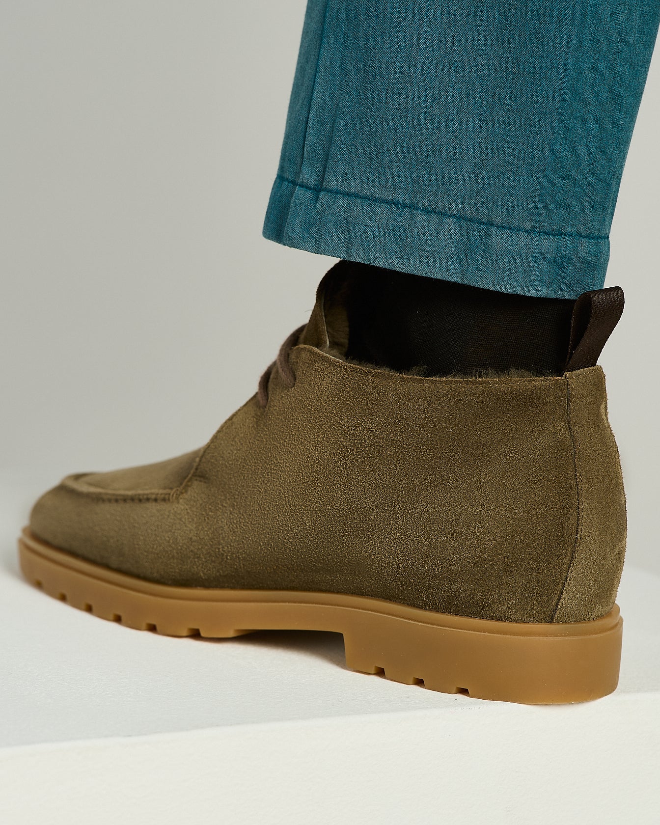 Kiton High-Top Schuhe Taupe Velours Lammfell
