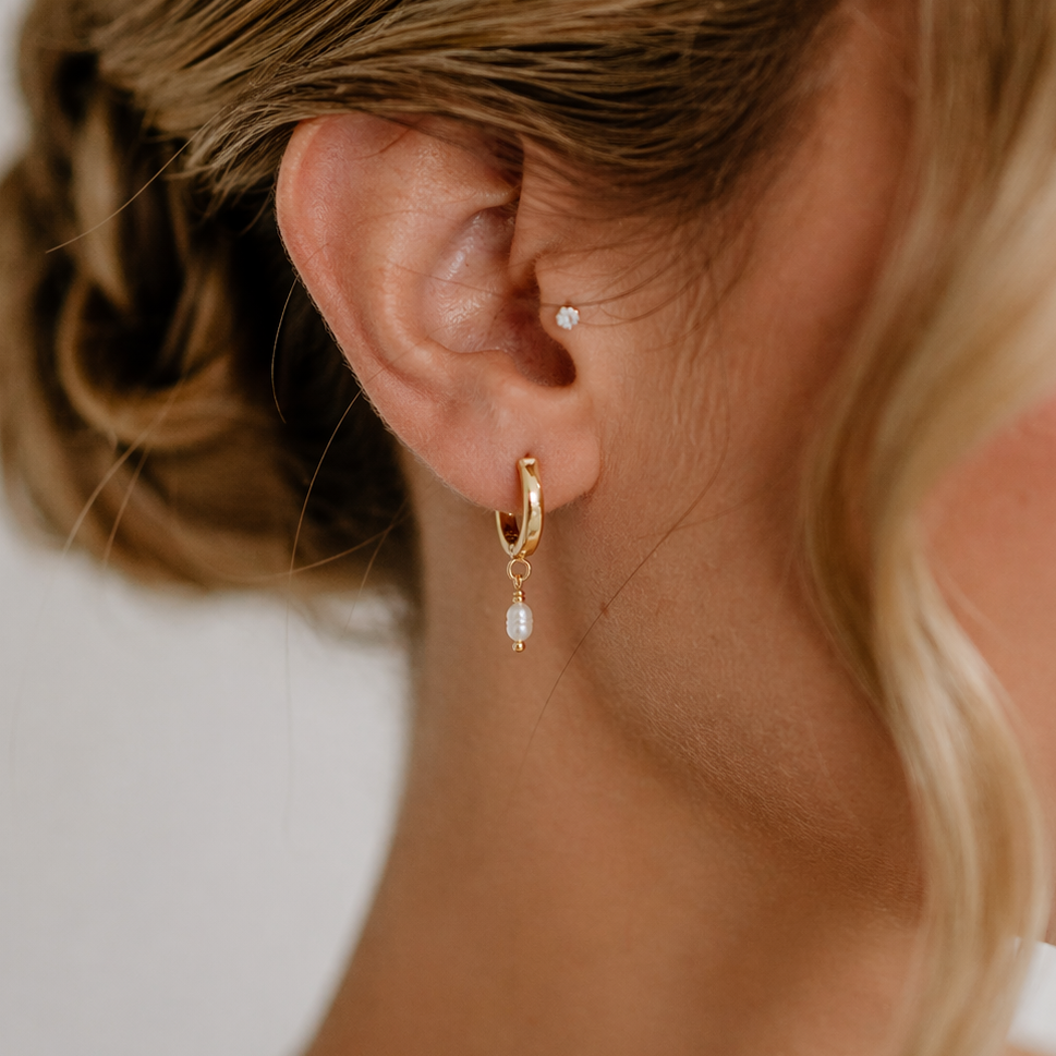Perlenbräute Amelie Creolen Gold Süßwasserperle 2,5 cm