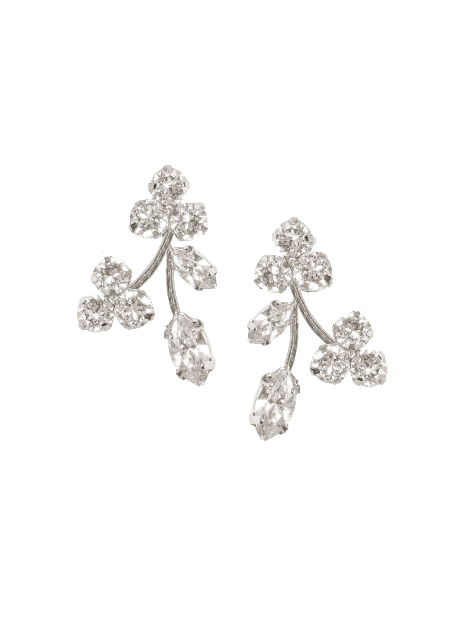 Elizabeth Bower Triplet Mini Floral Ohrstecker Rhodium 20mm