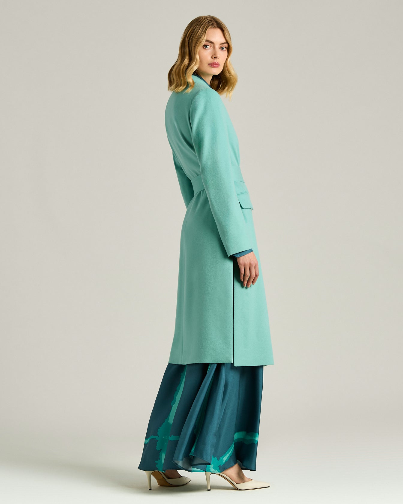 Kiton Outerwear Mantel Kaschmir Türkis Größe 46