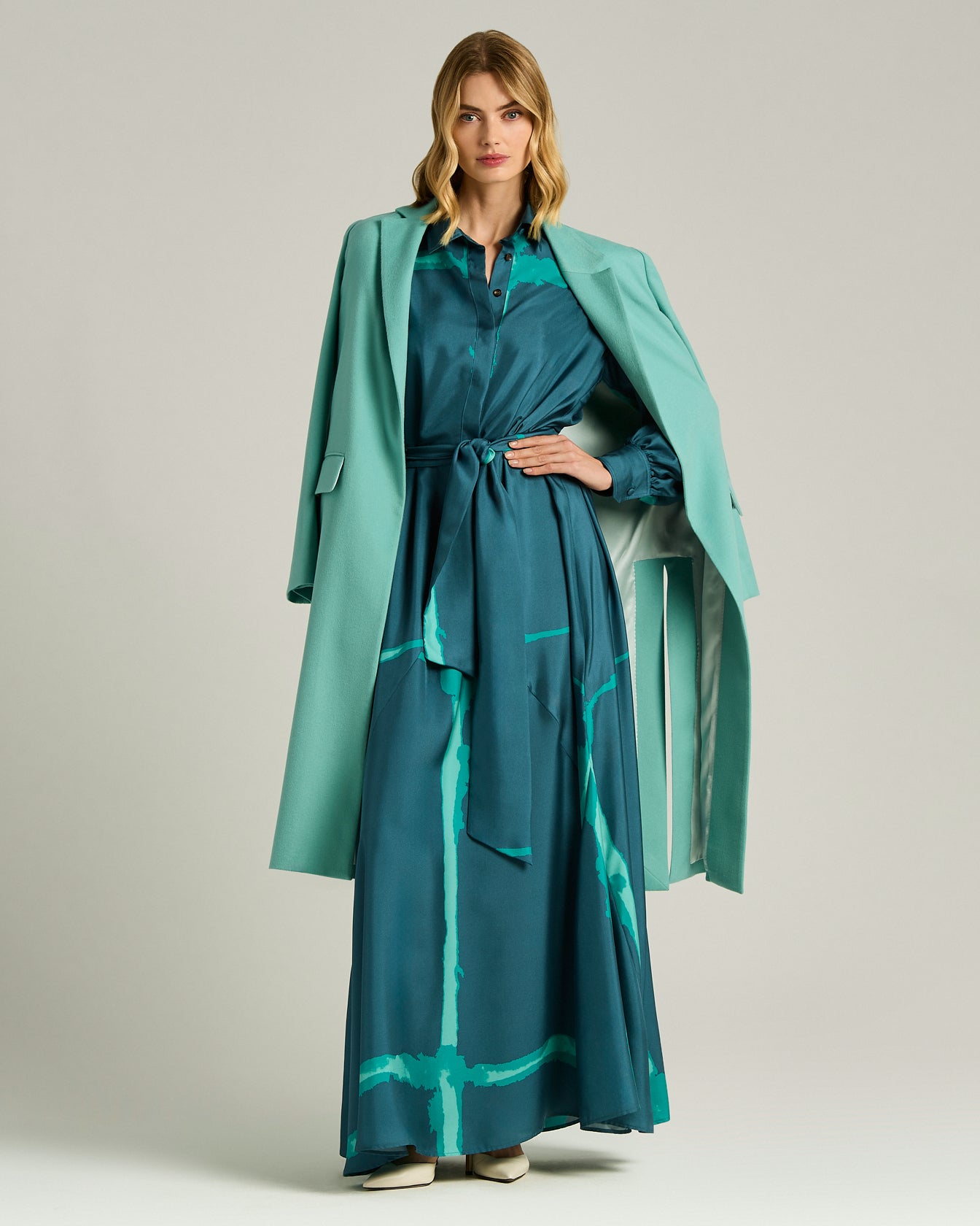 Kiton Seidenkleid Petrolgrün Print mit Gürtel