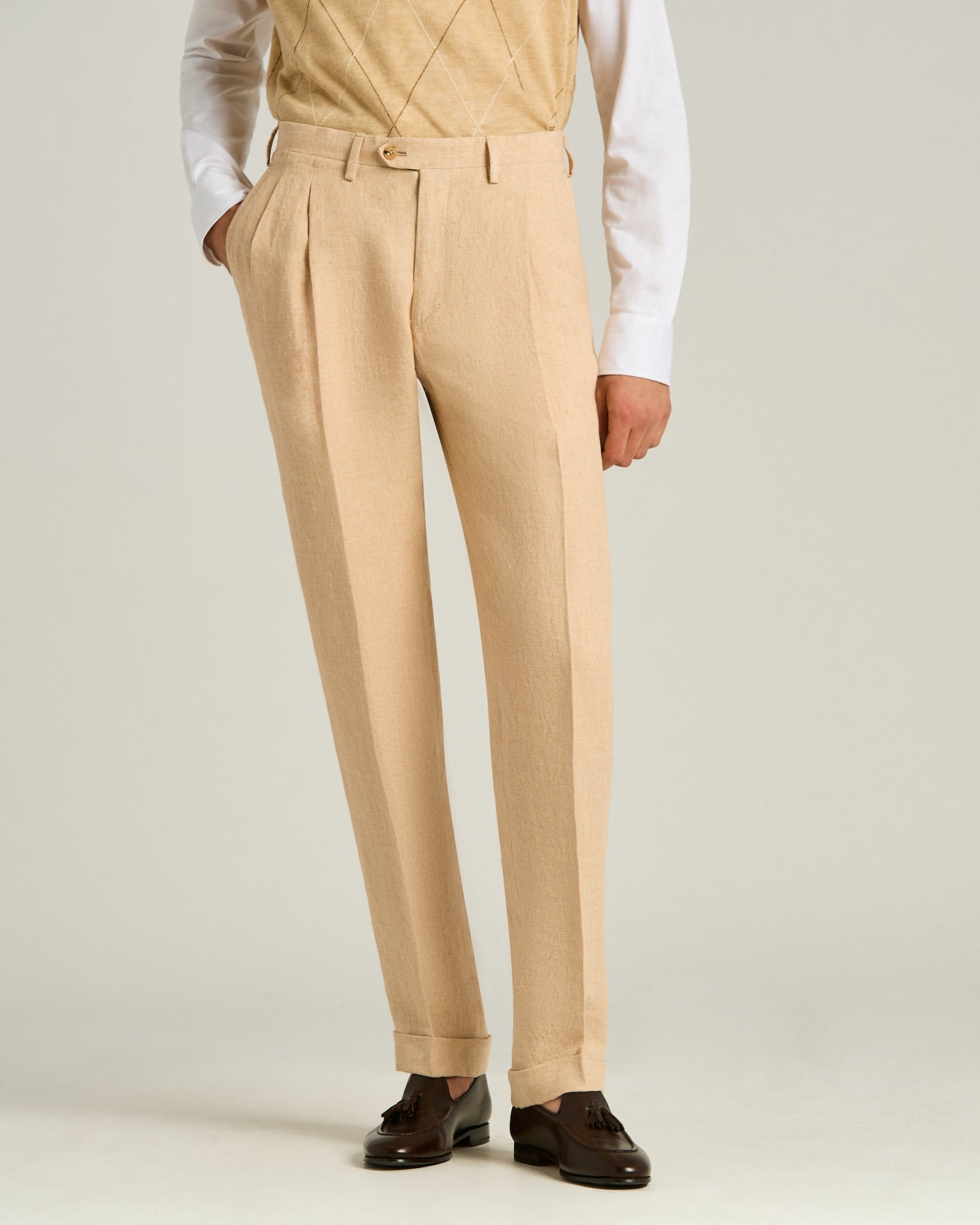 Kiton Leinenhose mit Bügelfalte Beige Herren Leinen