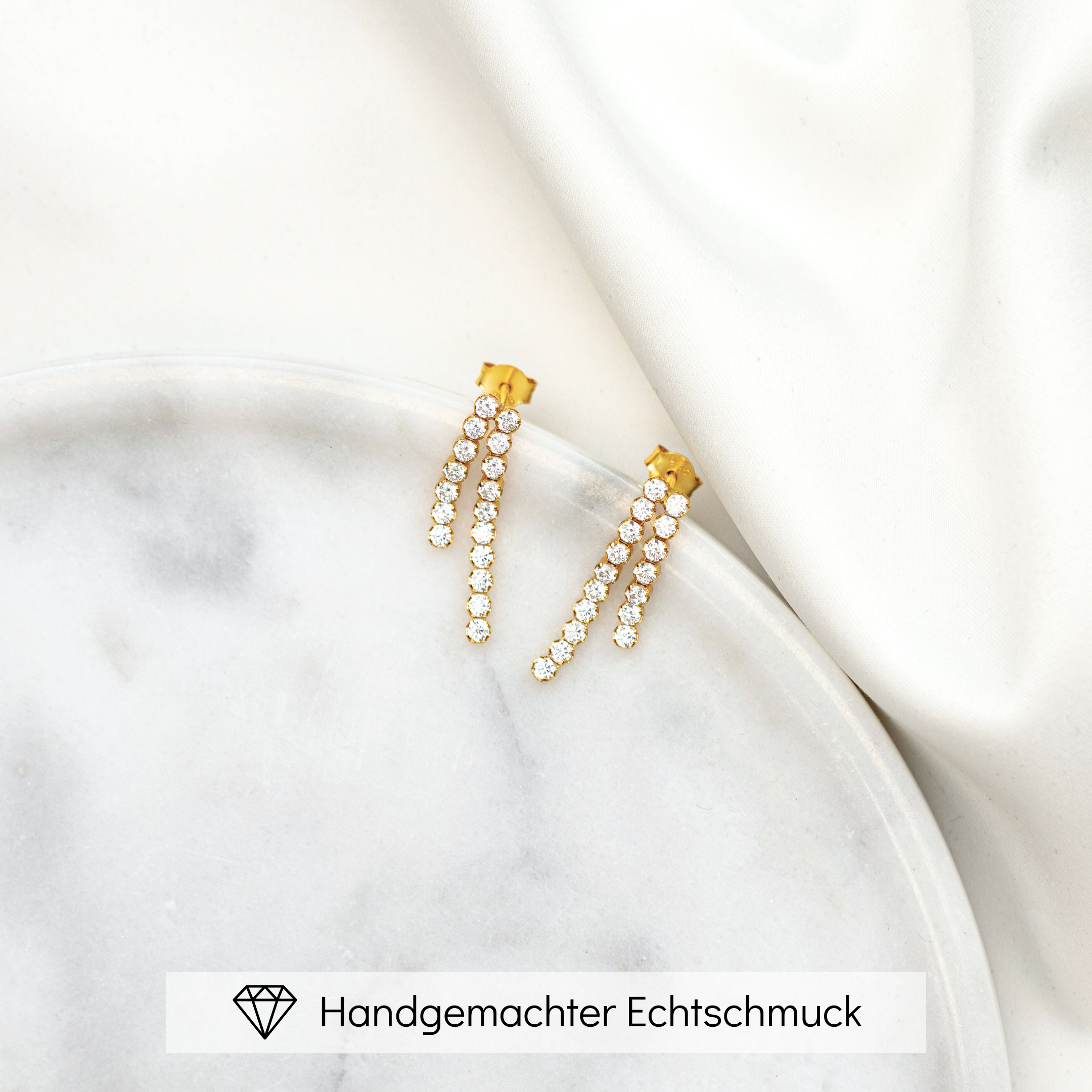 Perlenbräute Sanna Ohrringe Gold mit Zirkonia 2,5 cm