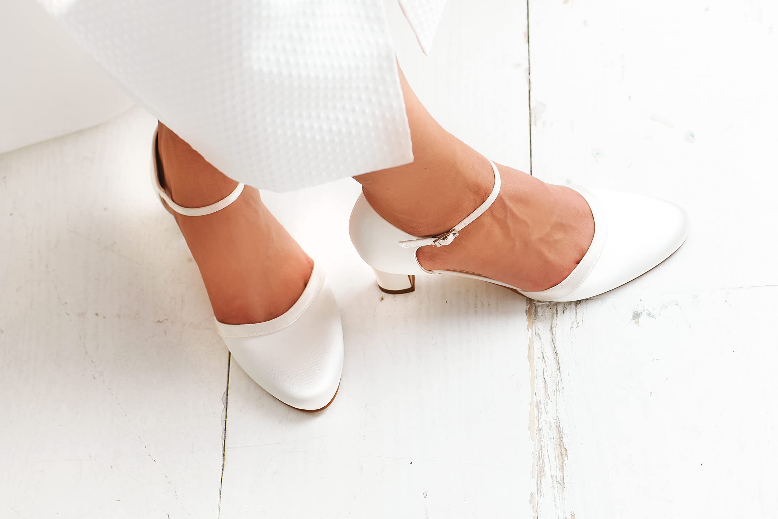 Rainbow Club Anika Pumps Brautschuhe Ivory Satin 5 cm