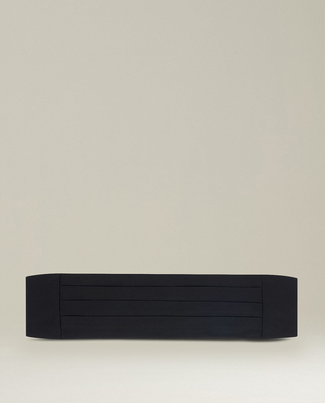 Kiton Kummerbund Schwarz Seidensatin Smoking