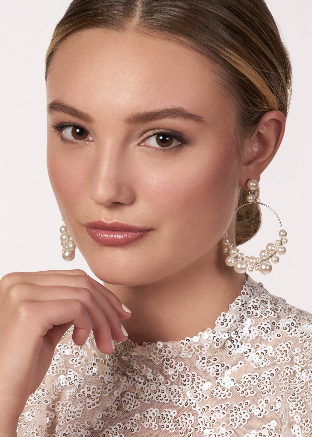 Elizabeth Bower Bubble Hoop Creolen Rhodium Perle