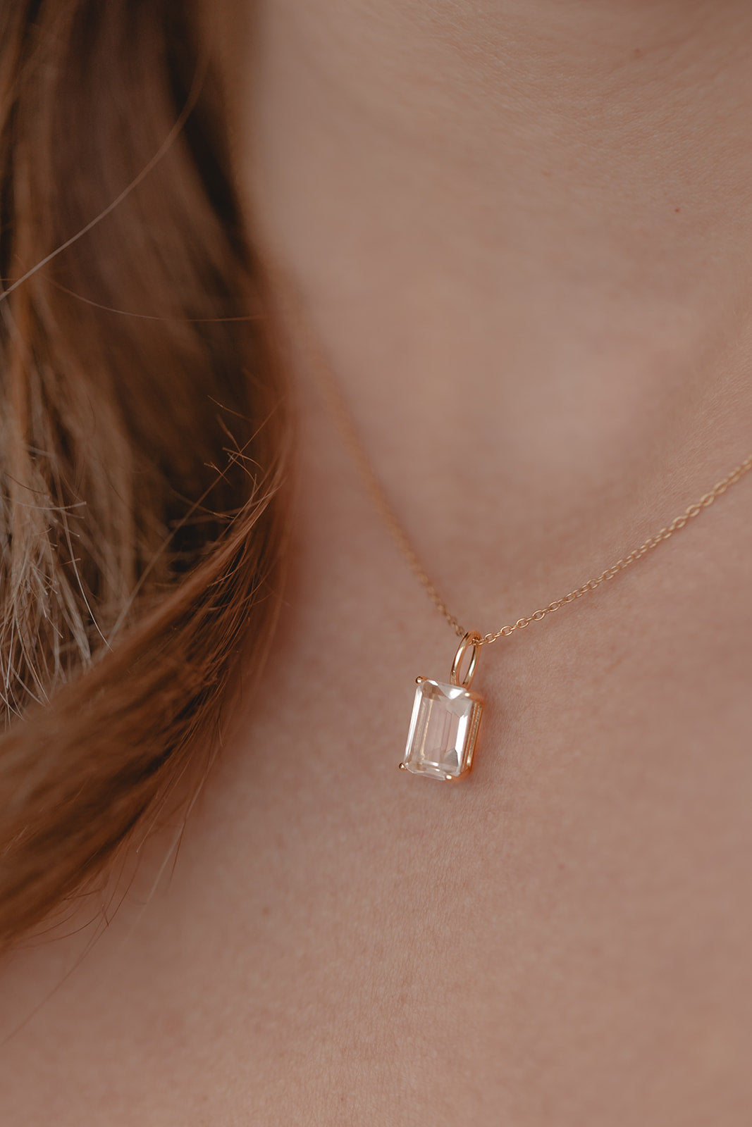 Juvelan Icon Smaragdschliff Halskette Gold Kristall