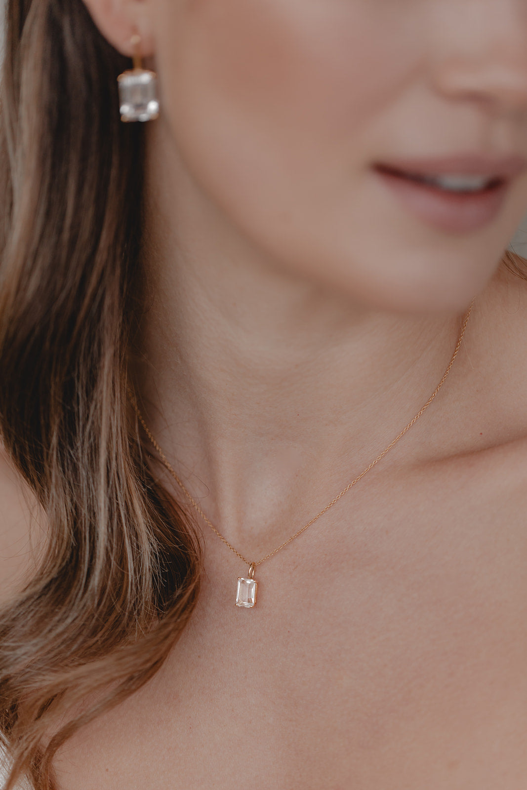 Juvelan Icon Smaragdschliff Halskette Gold Kristall