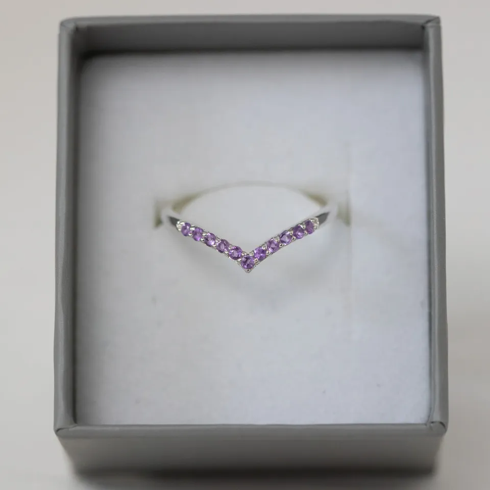 Juvelan Sample Sale Ring Silber Amethyst Größe 54