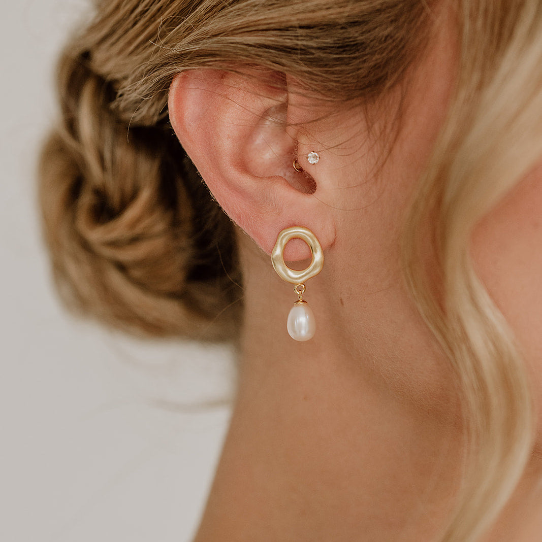 Perlenbräute Allora Ohrringe mit echter Perle Gold 3cm