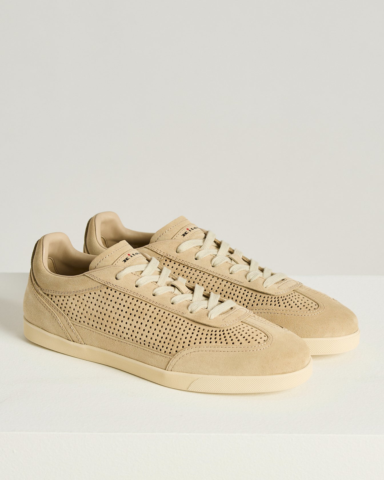 Kiton Shoes Openwork Suede Sneakers Kalbsleder Wildleder