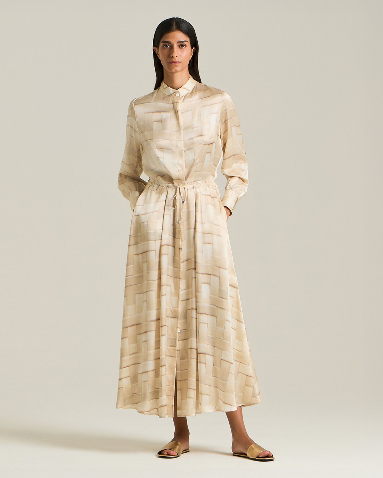 Kiton Kleid Seide Soft Cubes Abendkleid mit Gürtel